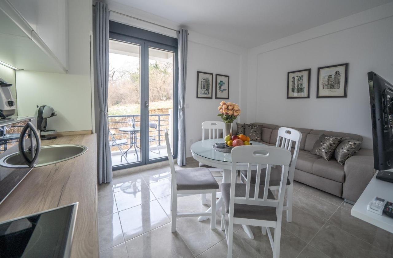 Apartment Adriana Kotor Eksteriør billede