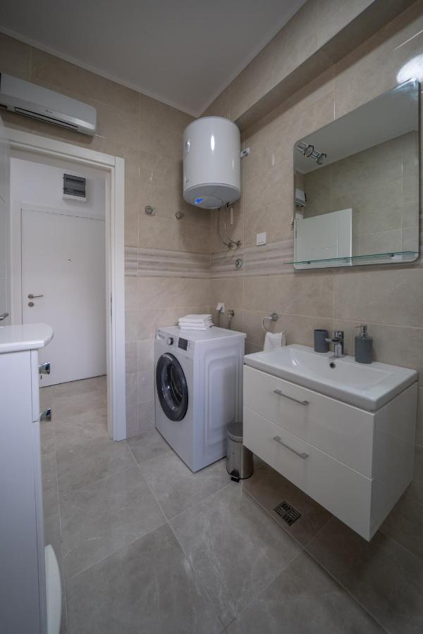 Apartment Adriana Kotor Eksteriør billede